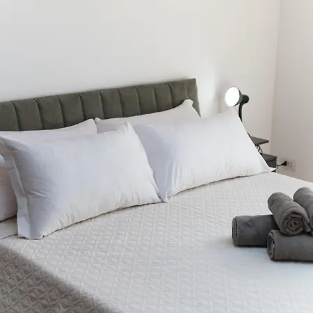 Apartament Attic 64 - The House Of Travelers