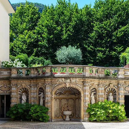 Apartament Attic 64 - The House Of Travelers Como